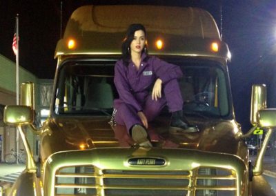 La Wraps Katy Perry Prism Golden Gold Semi Truck Wrap Hood